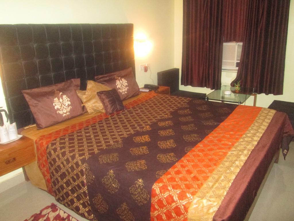 Hotel Nalanda Regency Rajgir Room photo